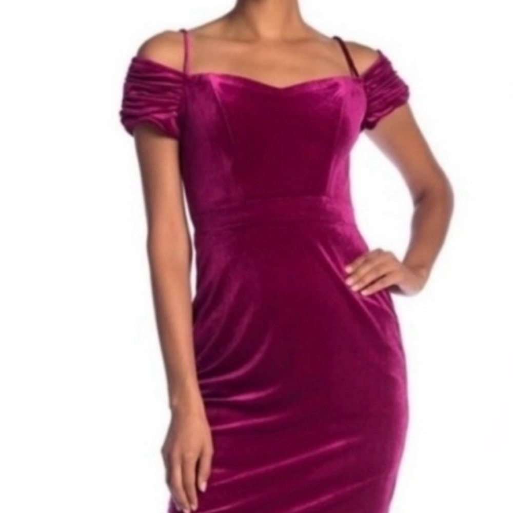 Laundry by Shelli Segal Velvet Pink Fuchsia Winter Cocktail Dress Size 4